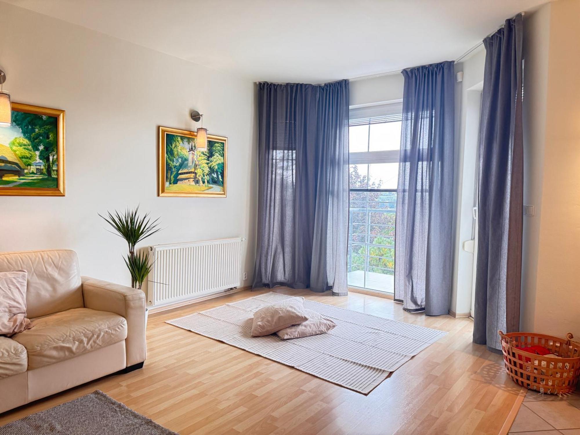 Diamondvilla, 4 Bedroom Apartment, Garden & Spa براغ المظهر الخارجي الصورة
