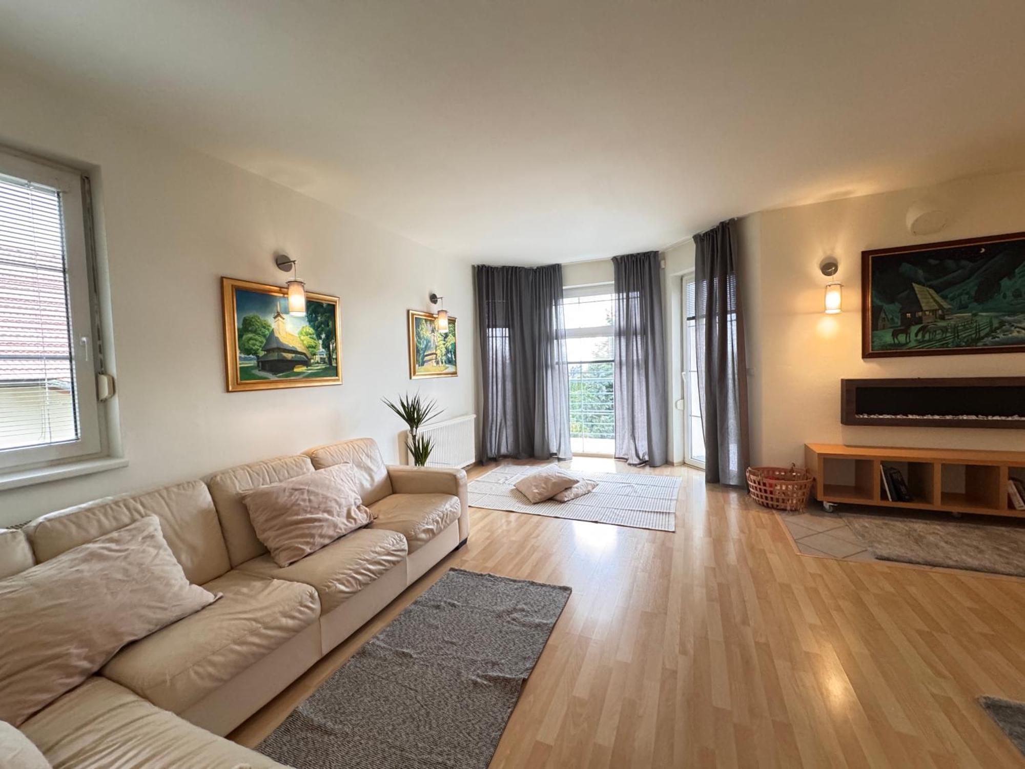 Diamondvilla, 4 Bedroom Apartment, Garden & Spa براغ المظهر الخارجي الصورة