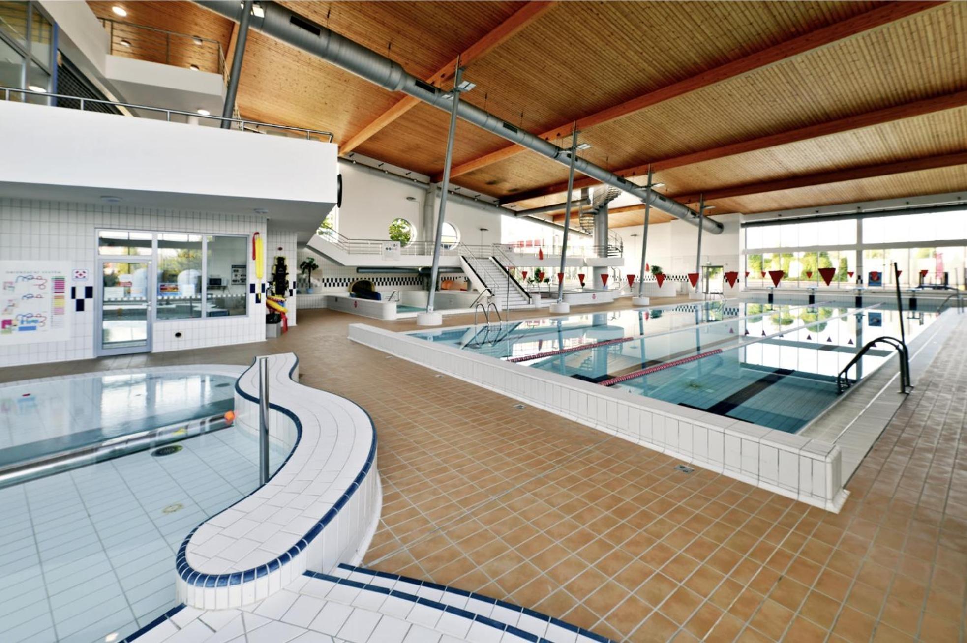 Diamondvilla, 4 Bedroom Apartment, Garden & Spa براغ المظهر الخارجي الصورة